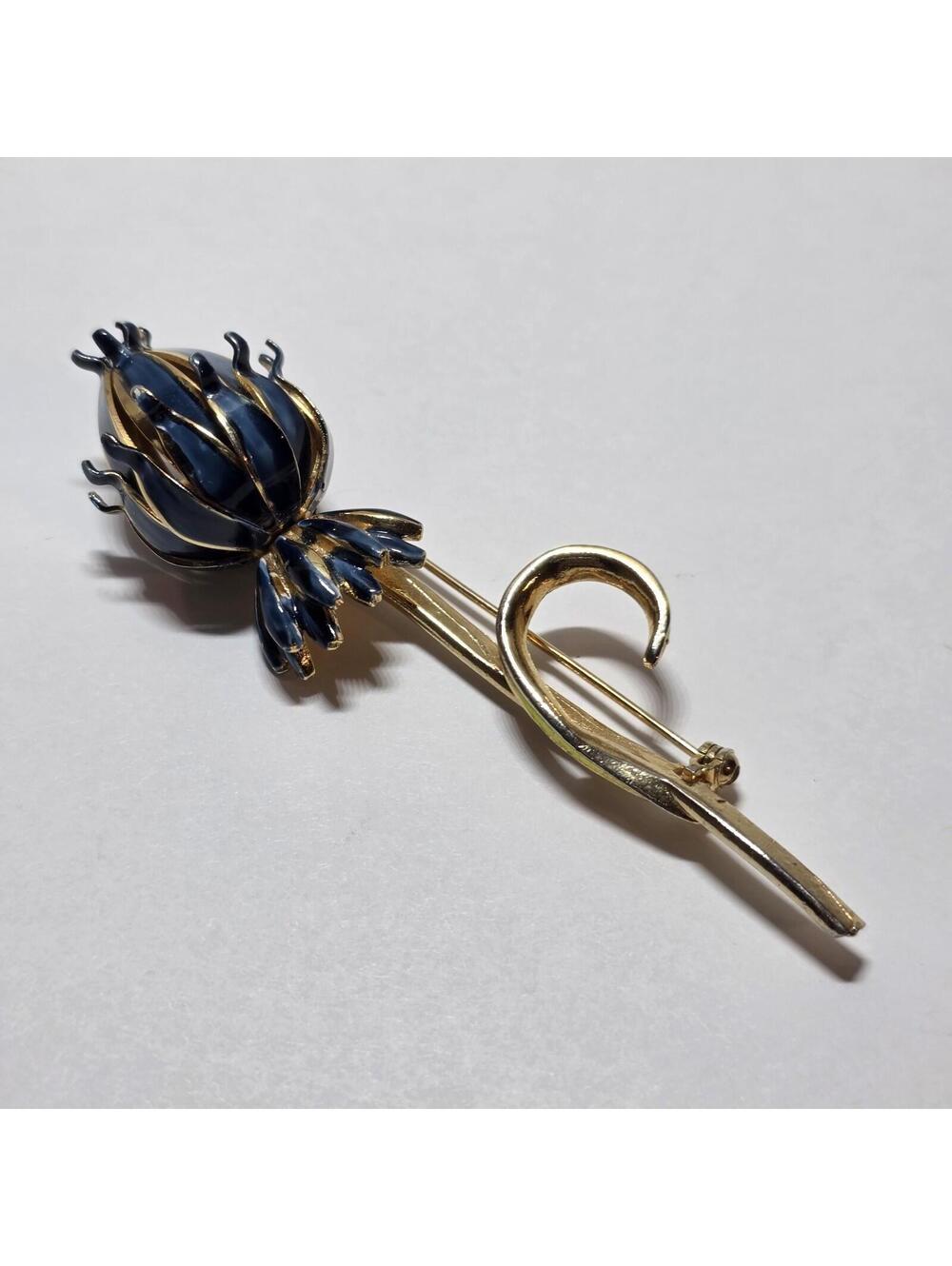 Vintage Gold Tone Blue Enamel Spinning Flower Bud Long Stem Brooch Lapel Pin EUC